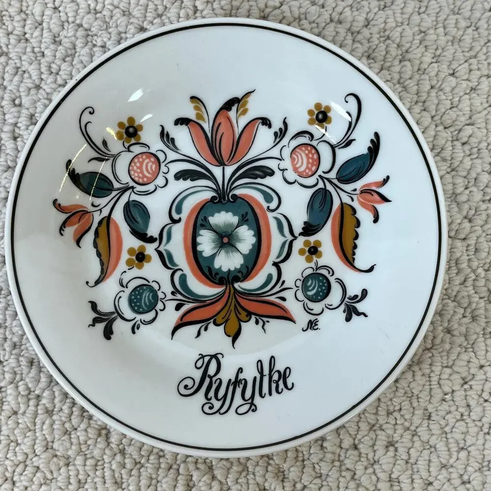 VTG Porsgrund Collector Plates Scandinavian Rosemaling Folk Art Lot of 4 6.75